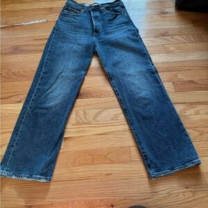 Levi's Women's Ribcage Straight Ankle Jeans, Size 27